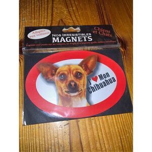 Oval Pet Magnet - Tan Chihuahua